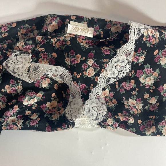 Vintage Cachet pajama short set - Picture 10 of 10